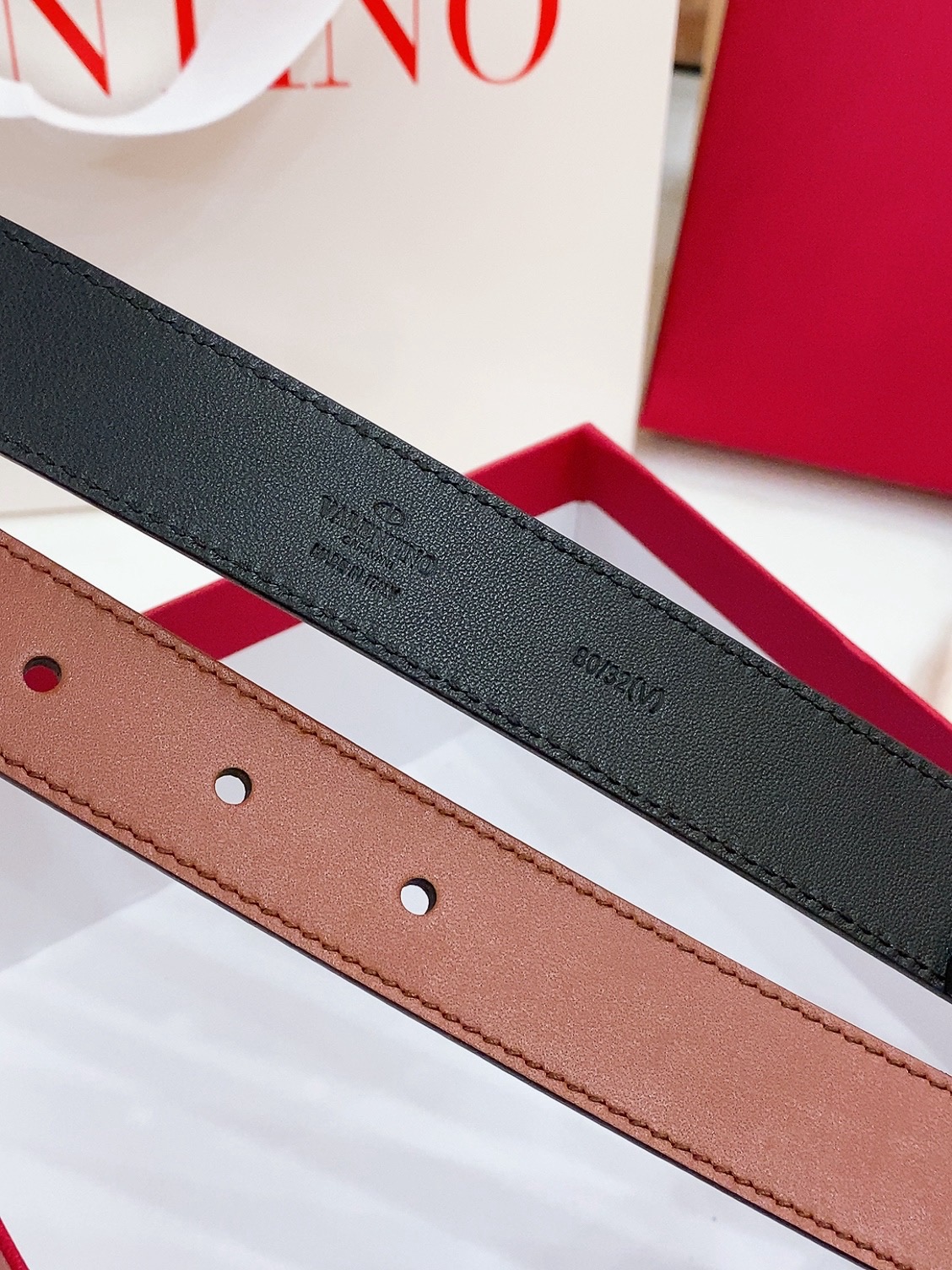 V*alentino Belts Top Quality