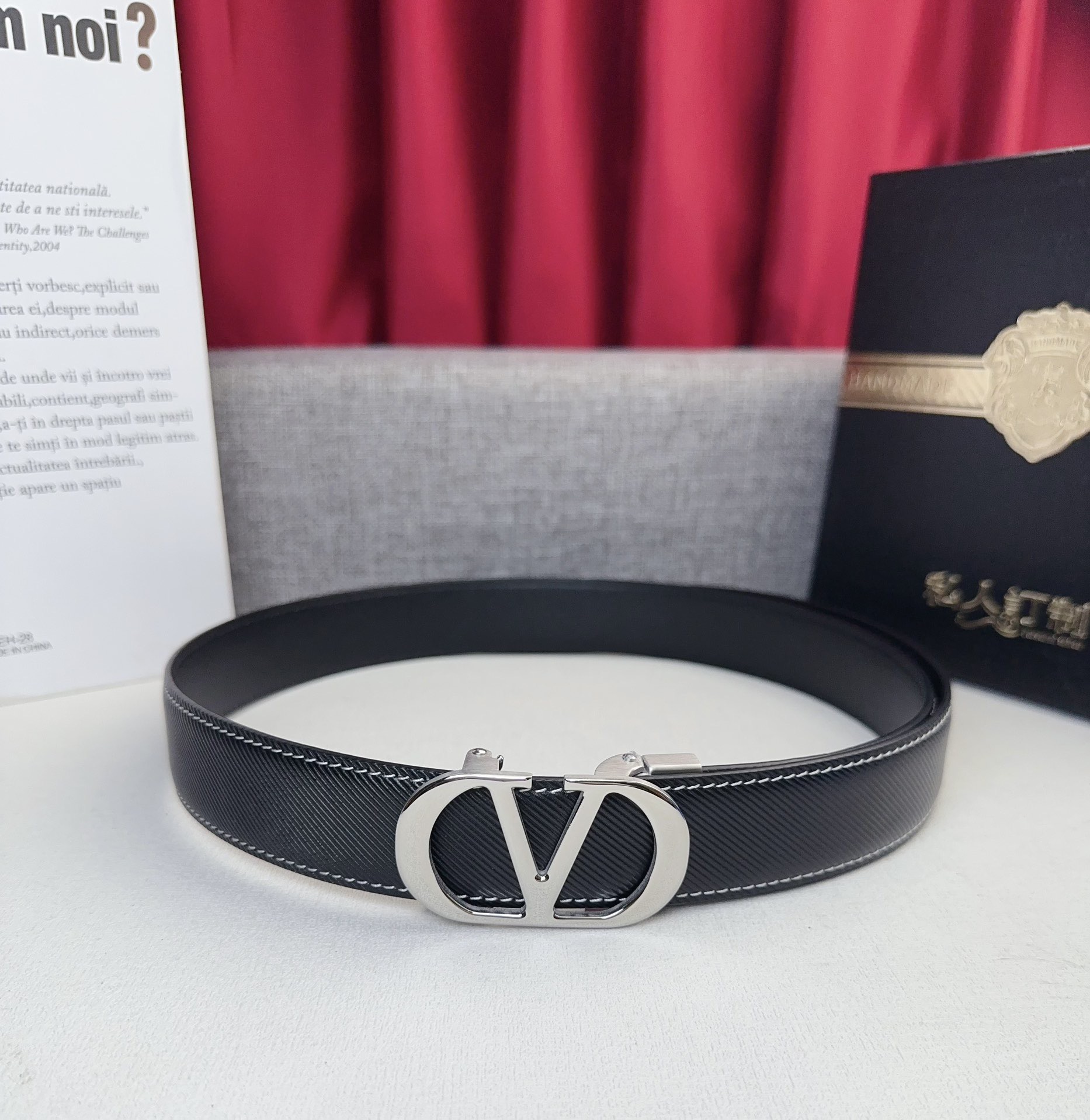 V*alentino Belts Top Quality