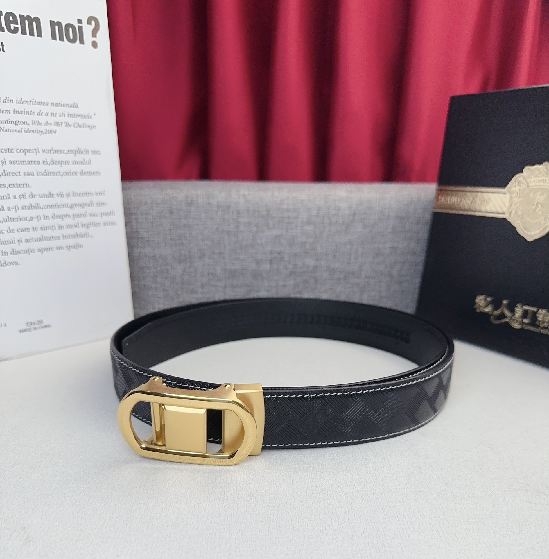 V*alentino Belts Top Quality