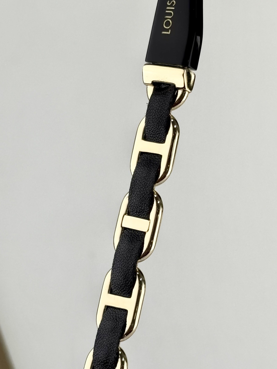 L*ouis V*uitton Glasses