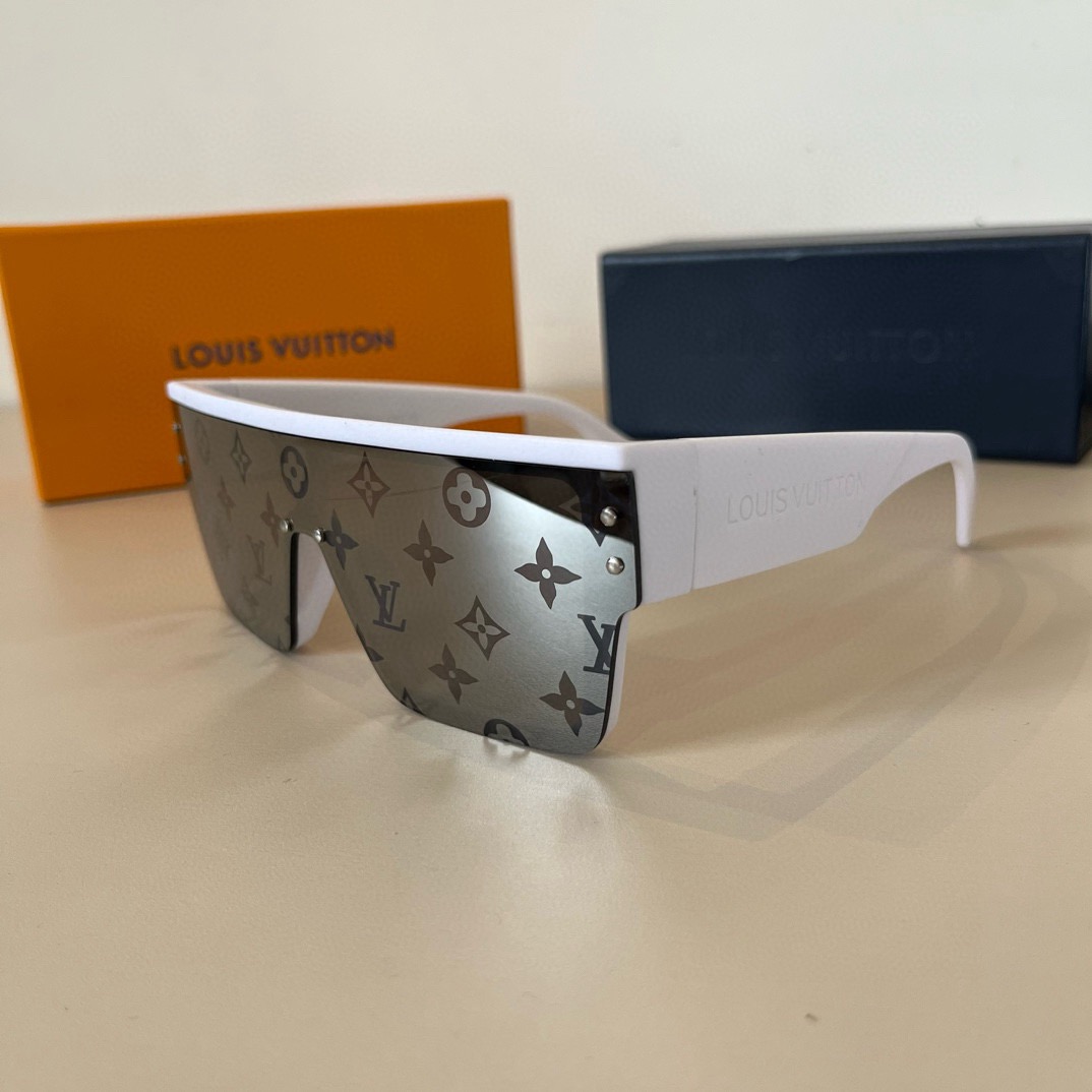 L*ouis V*uitton Glasses