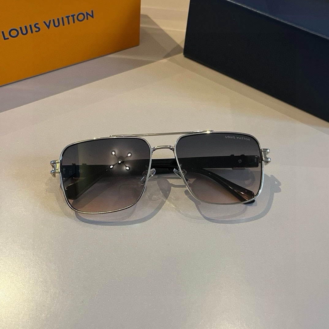 L*ouis V*uitton Glasses