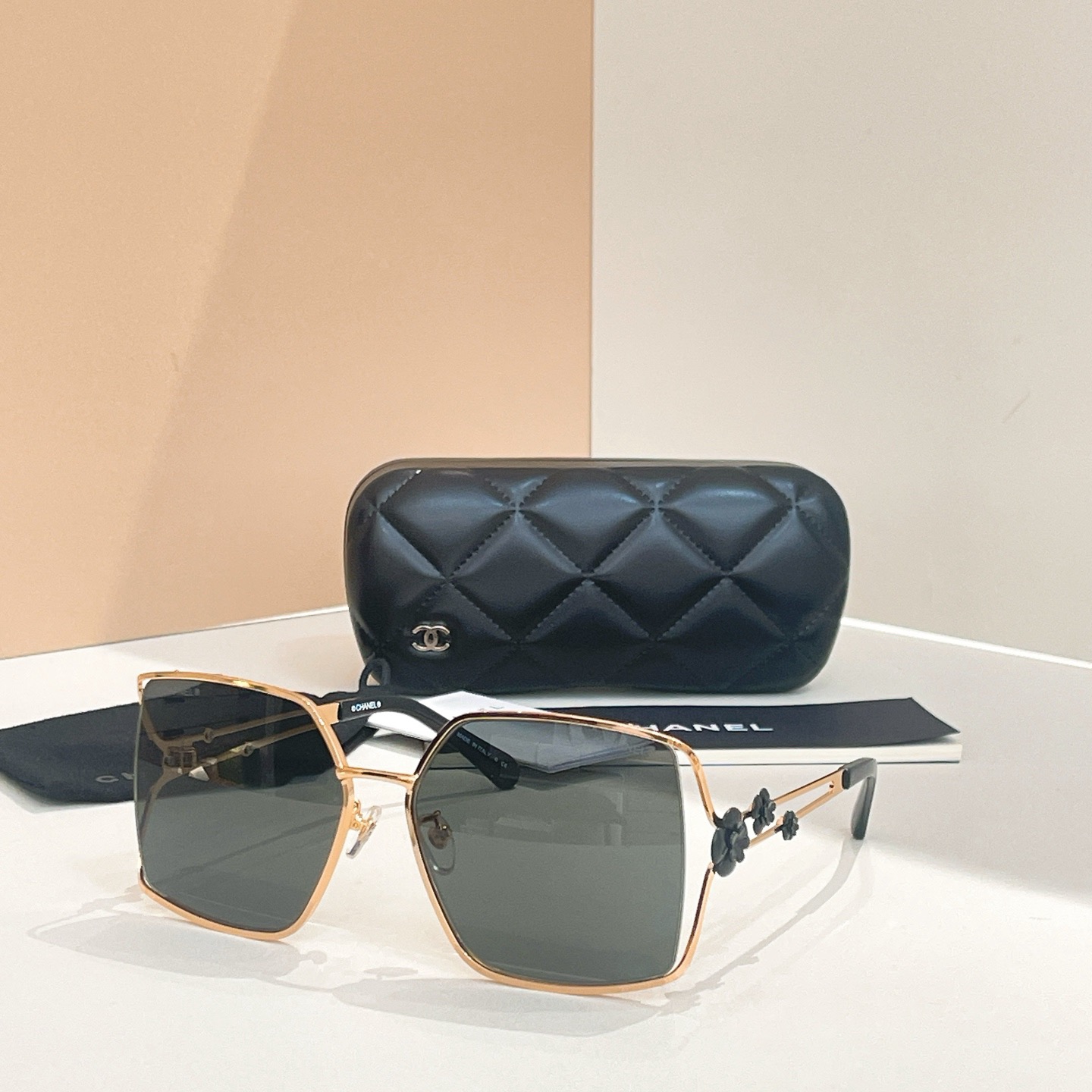 Top Quality C*hanel Glasses