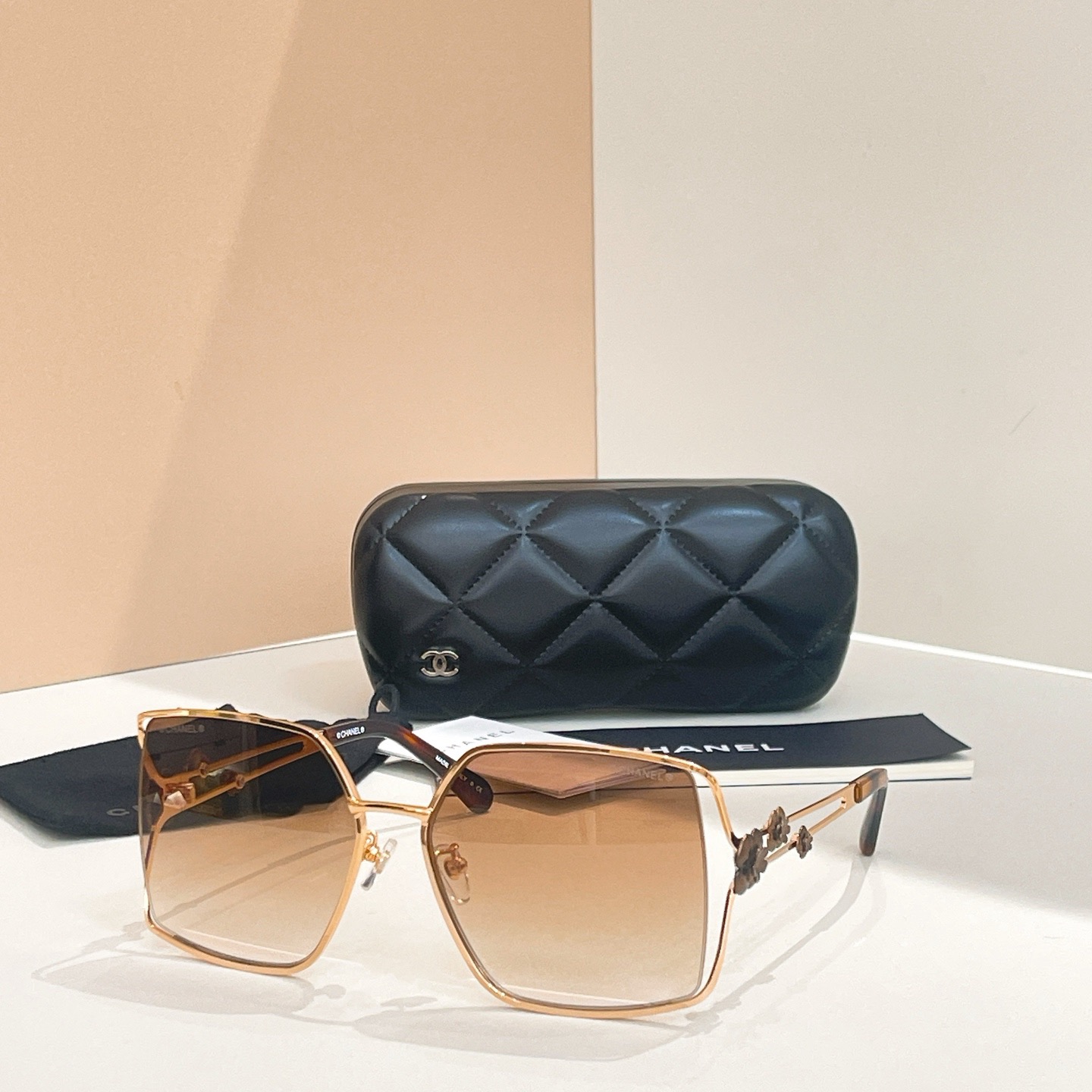 Top Quality C*hanel Glasses