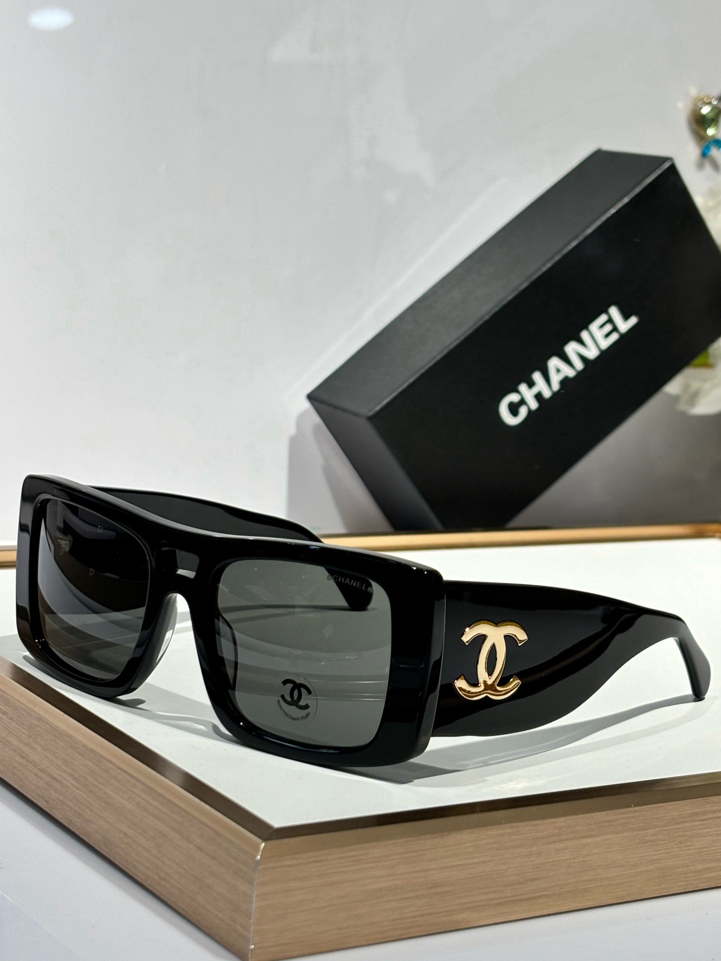 Top Quality C*hanel Glasses