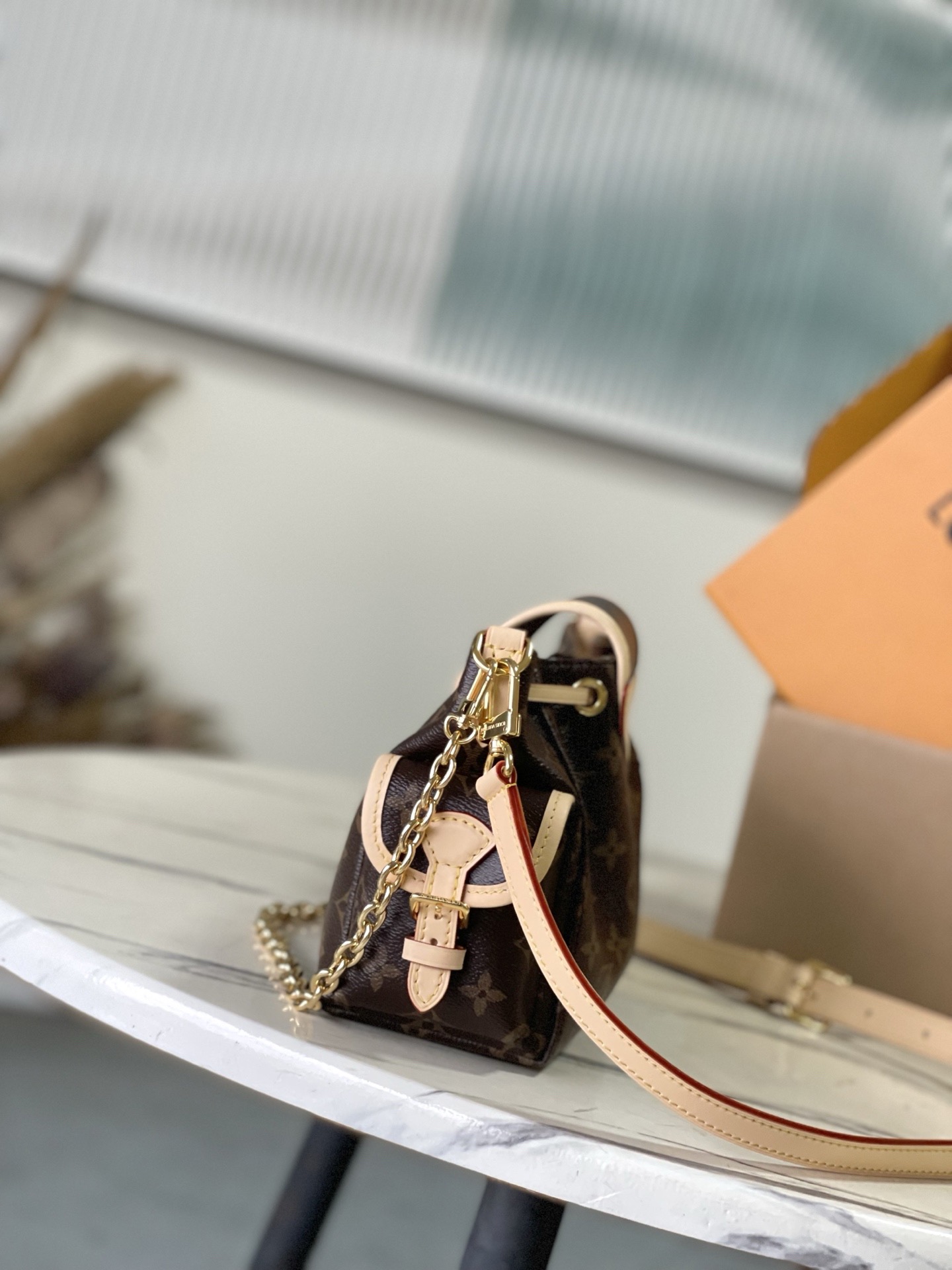 L*ouis V*uitton Top Bag