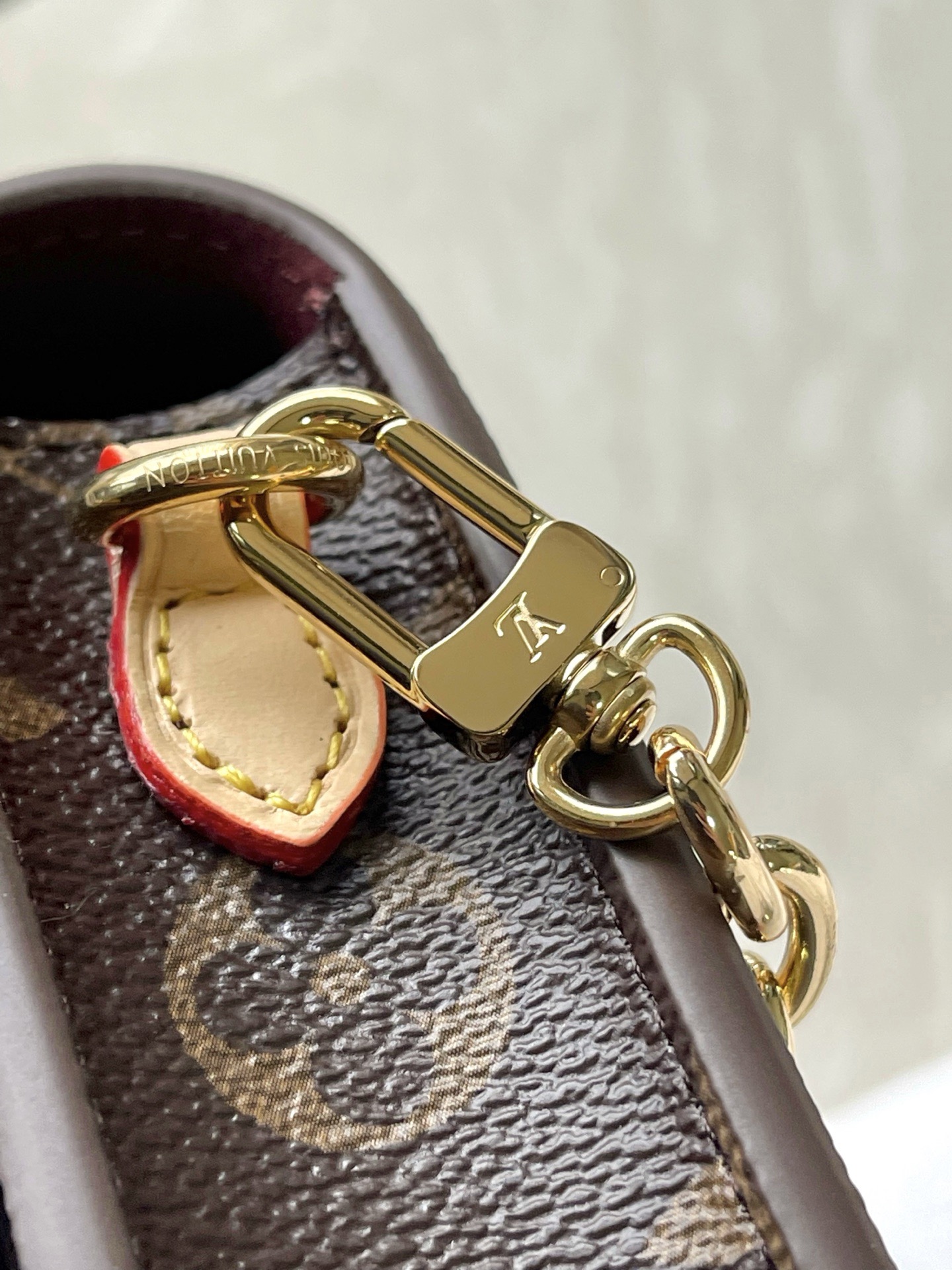 L*ouis V*uitton Top Bag