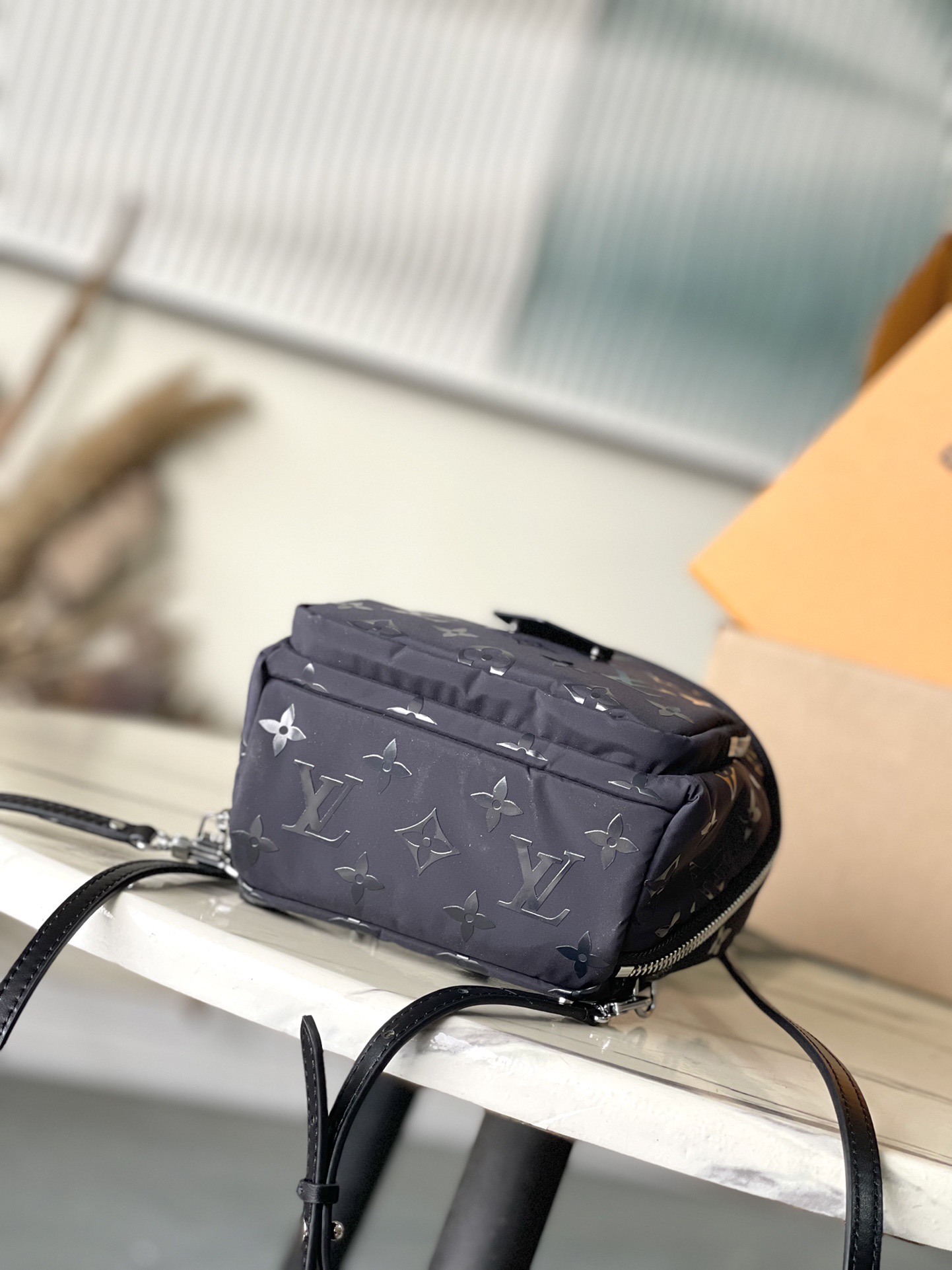 L*ouis V*uitton Top Bag