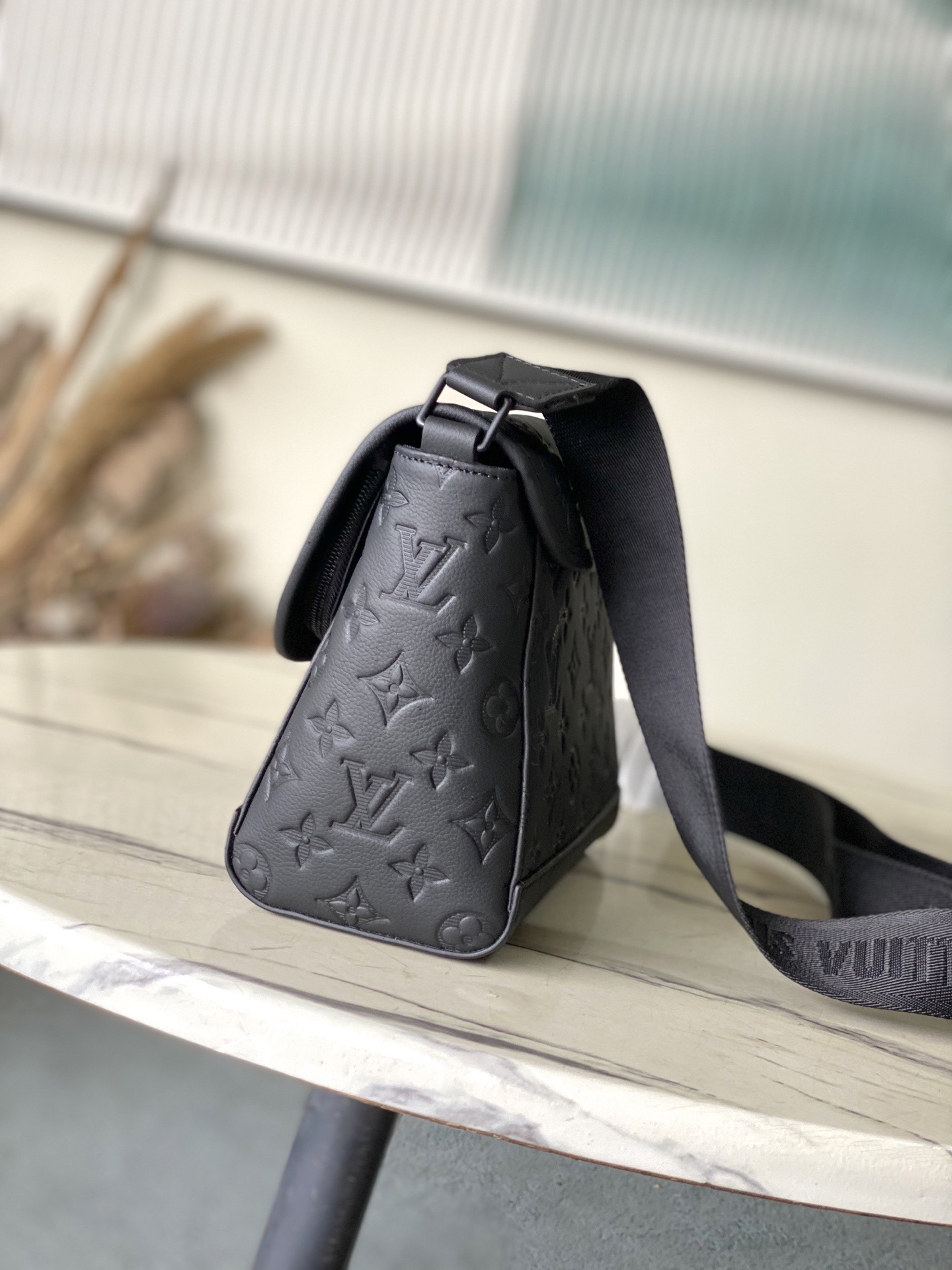 L*ouis V*uitton Top Bag