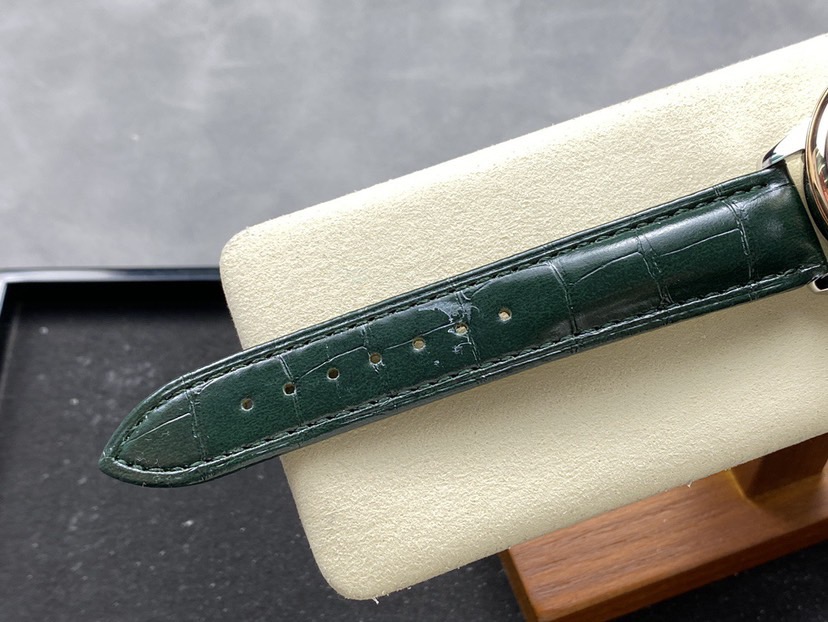 Top Quality 0*mega Watches