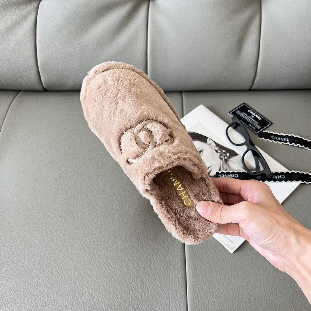 Women Top Quality C*hanel shoes