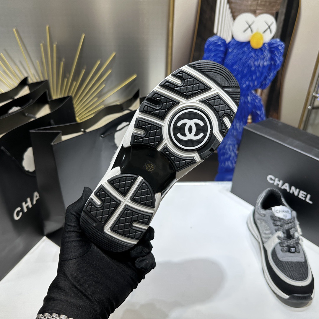 Women Top Quality C*hanel shoes