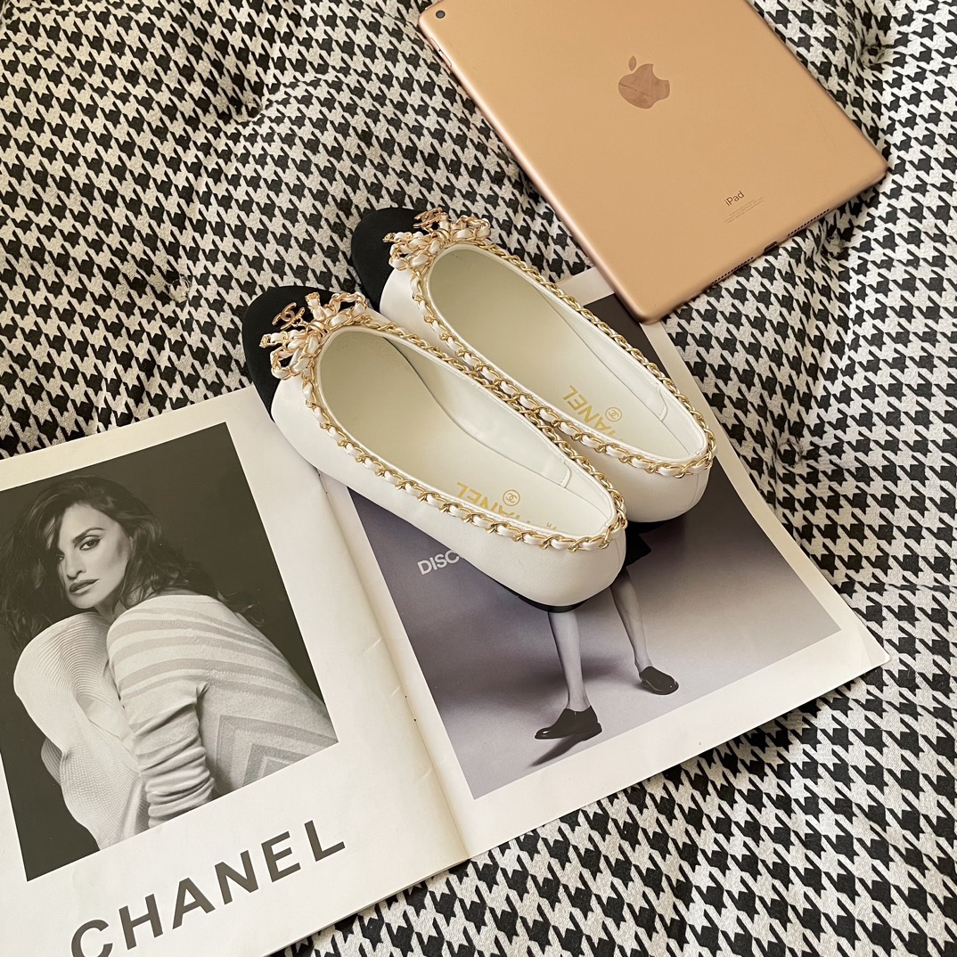 Women Top Quality C*hanel shoes