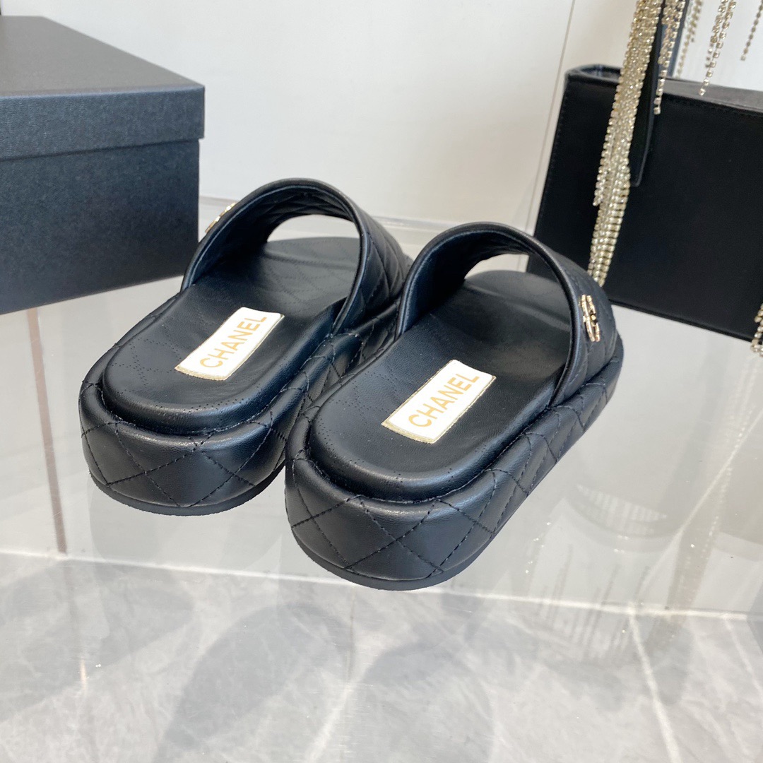 Women Top Quality C*hanel shoes