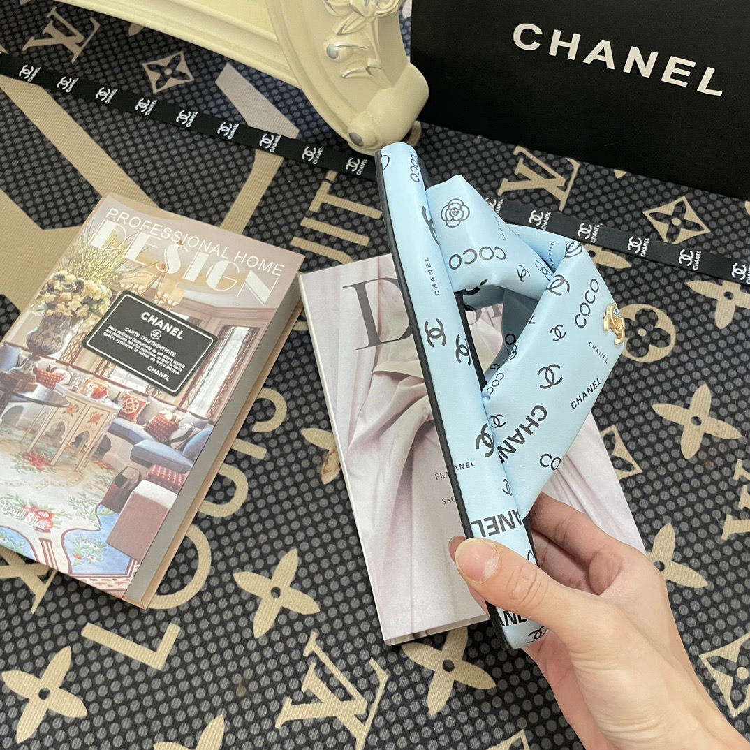 Women Top Quality C*hanel shoes