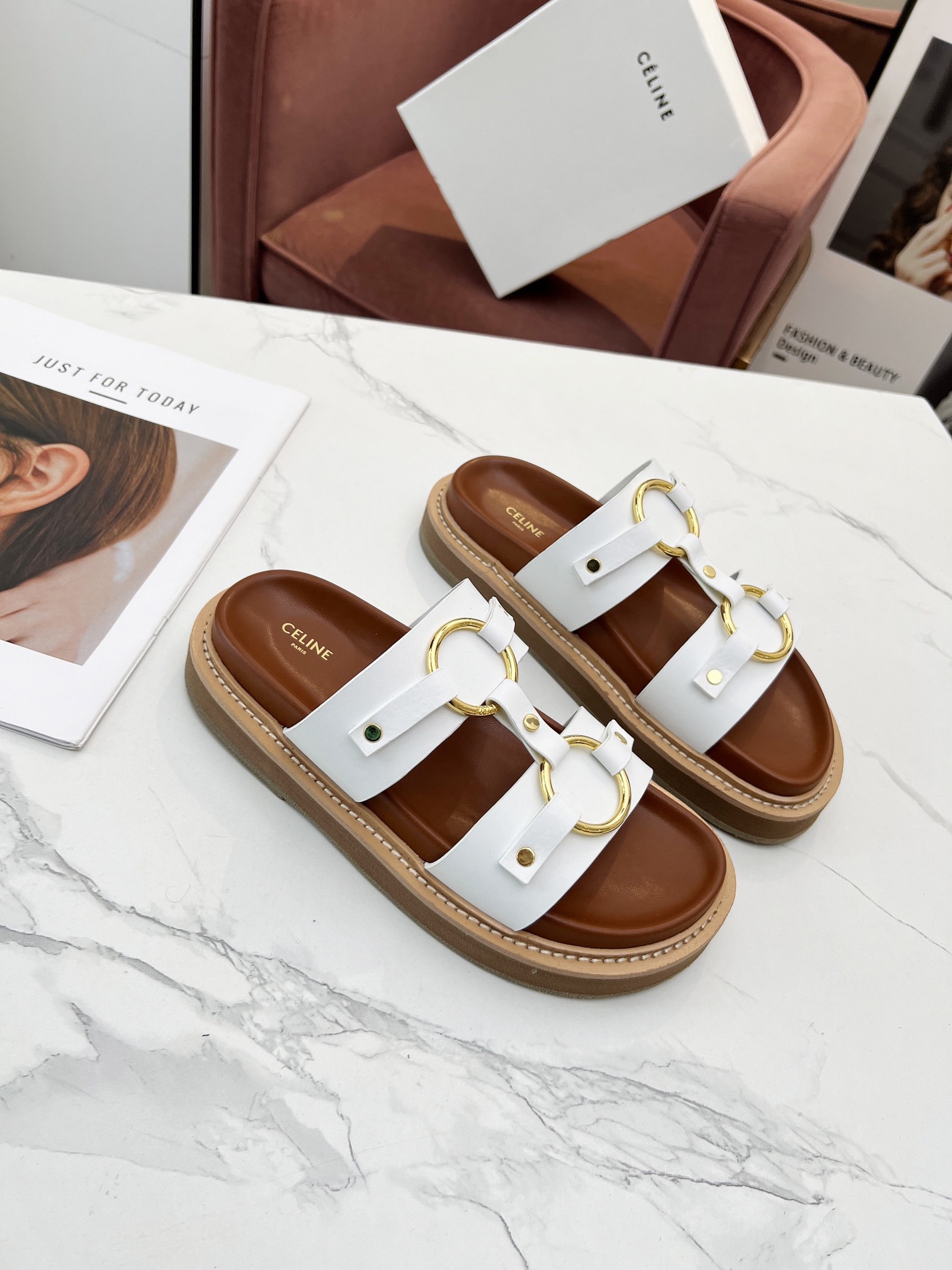 Women Top Quality C*eline shoes