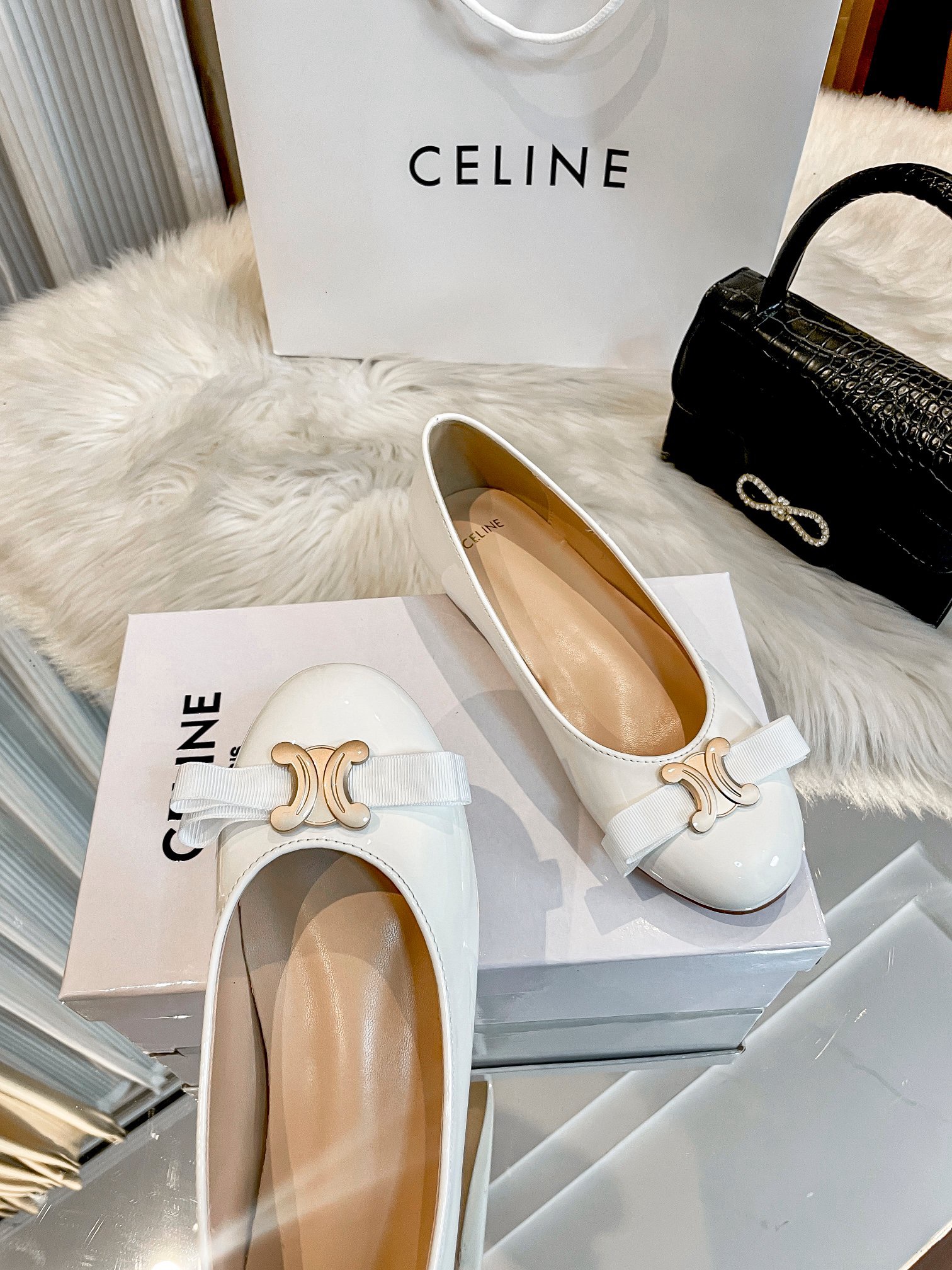 Women Top Quality C*eline shoes