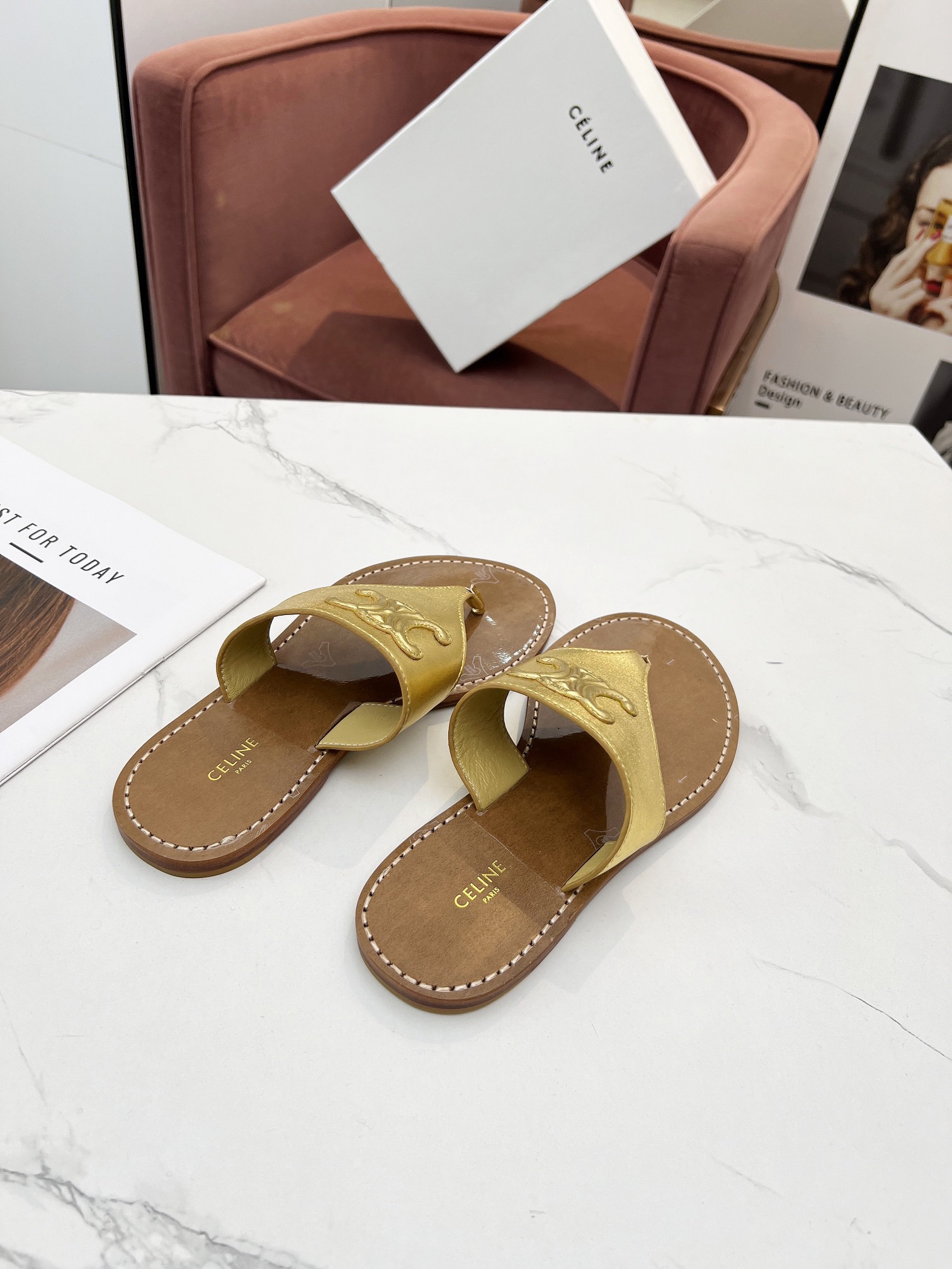 Women Top Quality C*eline shoes