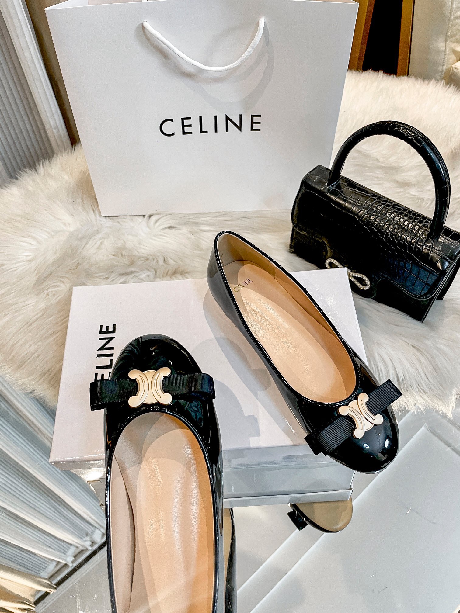 Women Top Quality C*eline shoes
