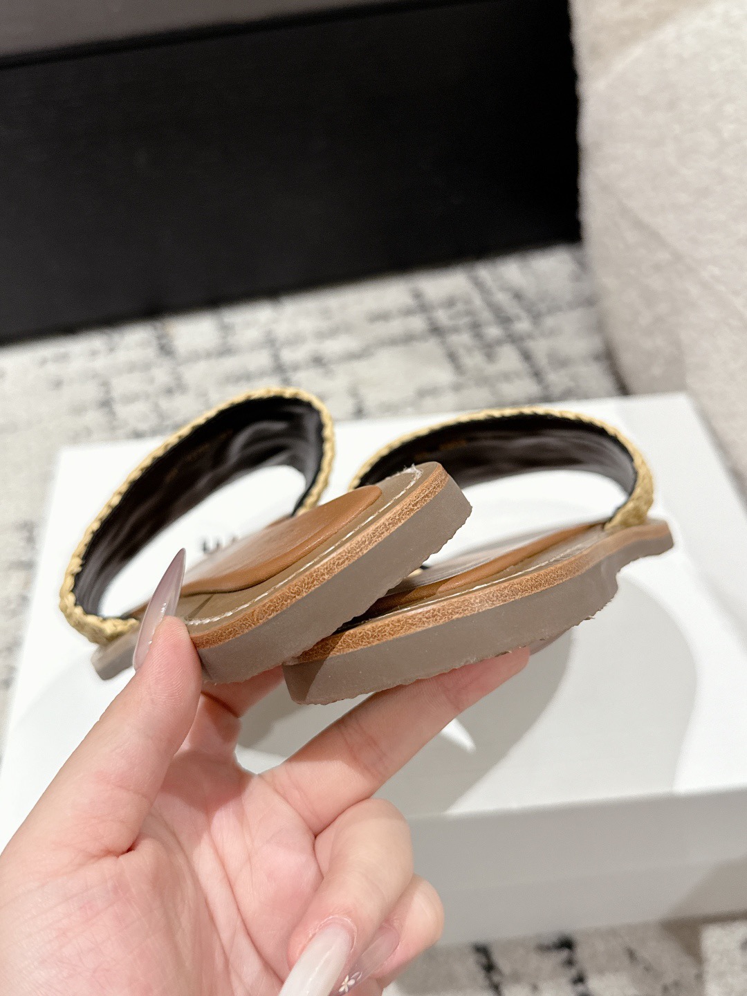 Women Top Quality C*eline shoes