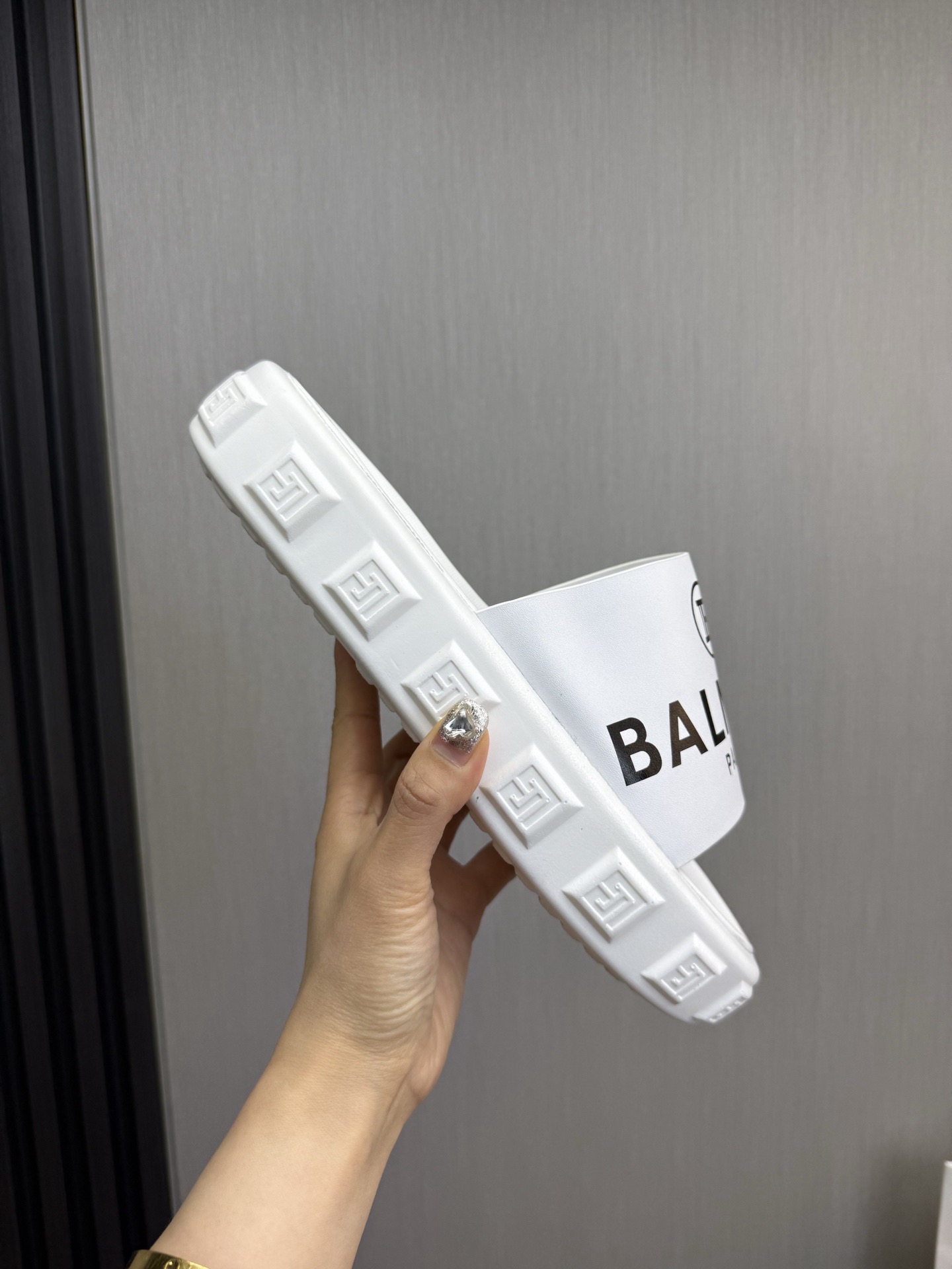 Women Men Top Quality B*almain shoes