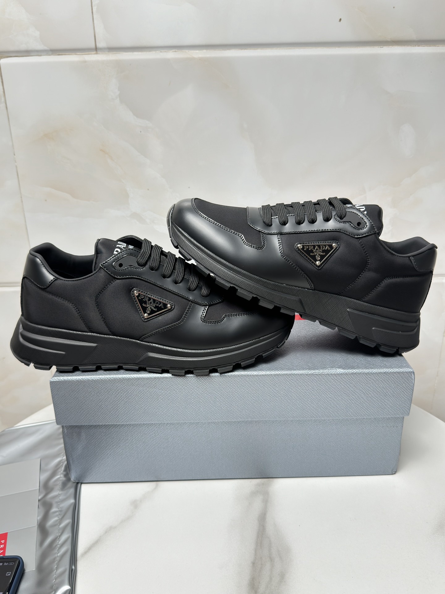 Women Men Top Quality P*rada shoes