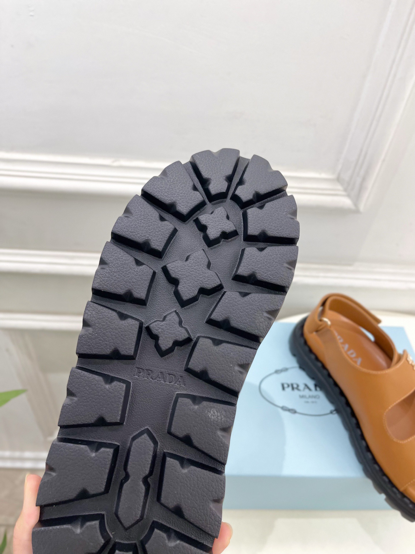 Women Men Top Quality P*rada shoes