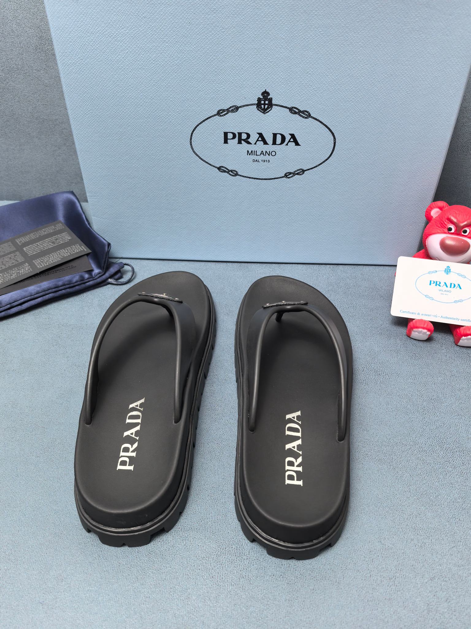 Women Men Top Quality P*rada shoes