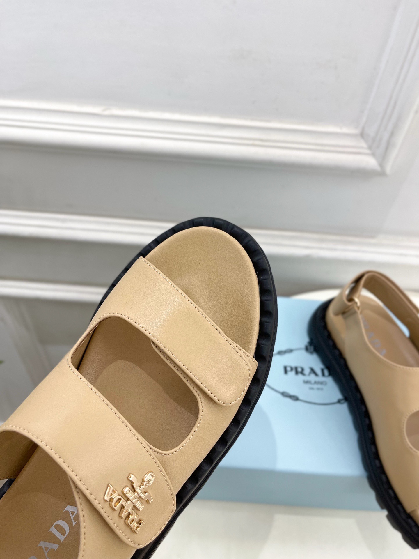 Women Men Top Quality P*rada shoes