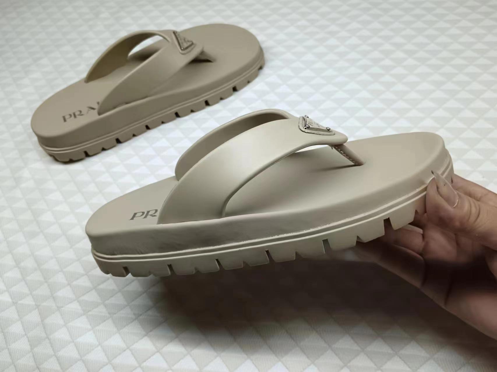 Women Men Top Quality P*rada shoes