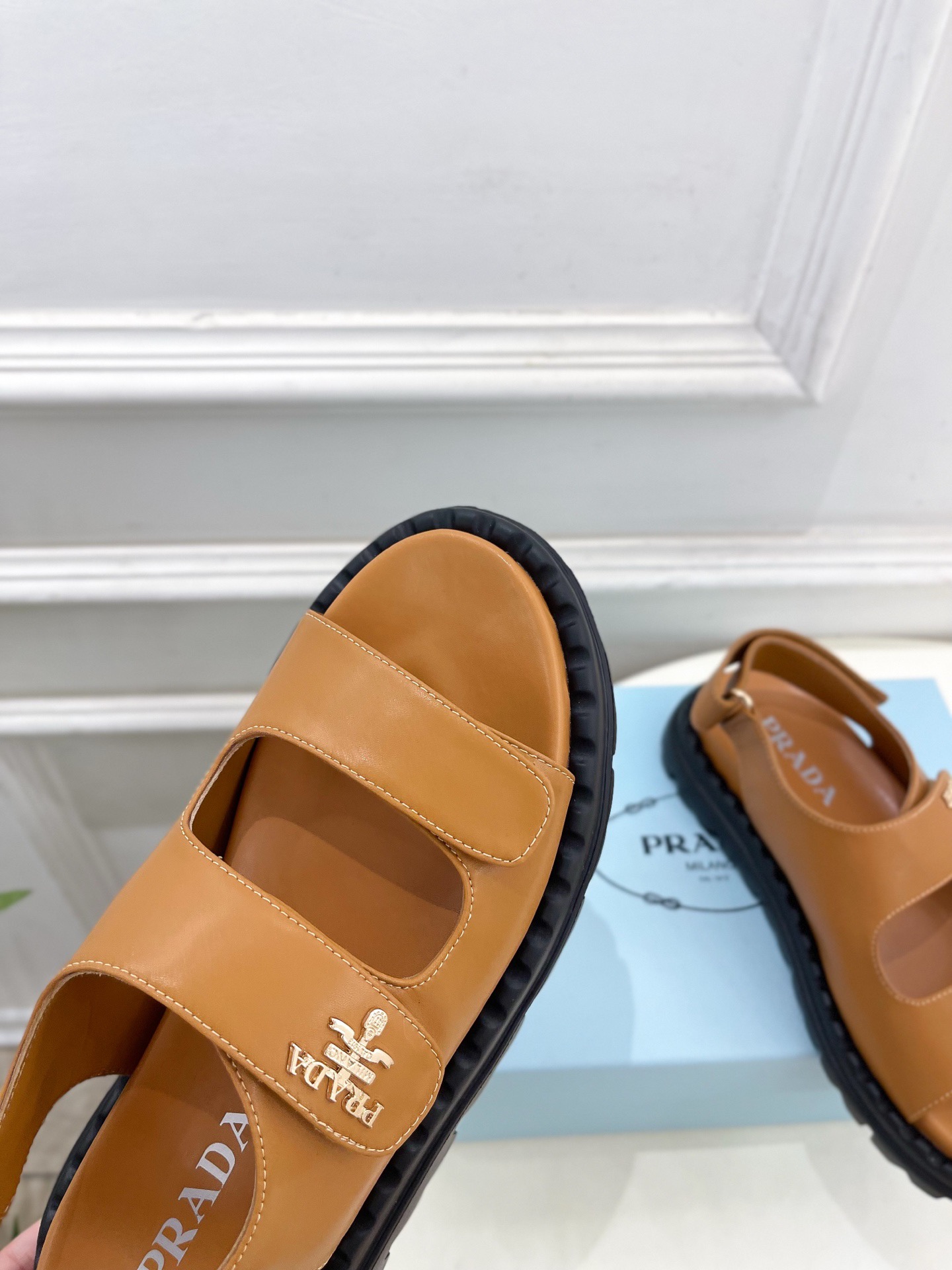 Women Men Top Quality P*rada shoes