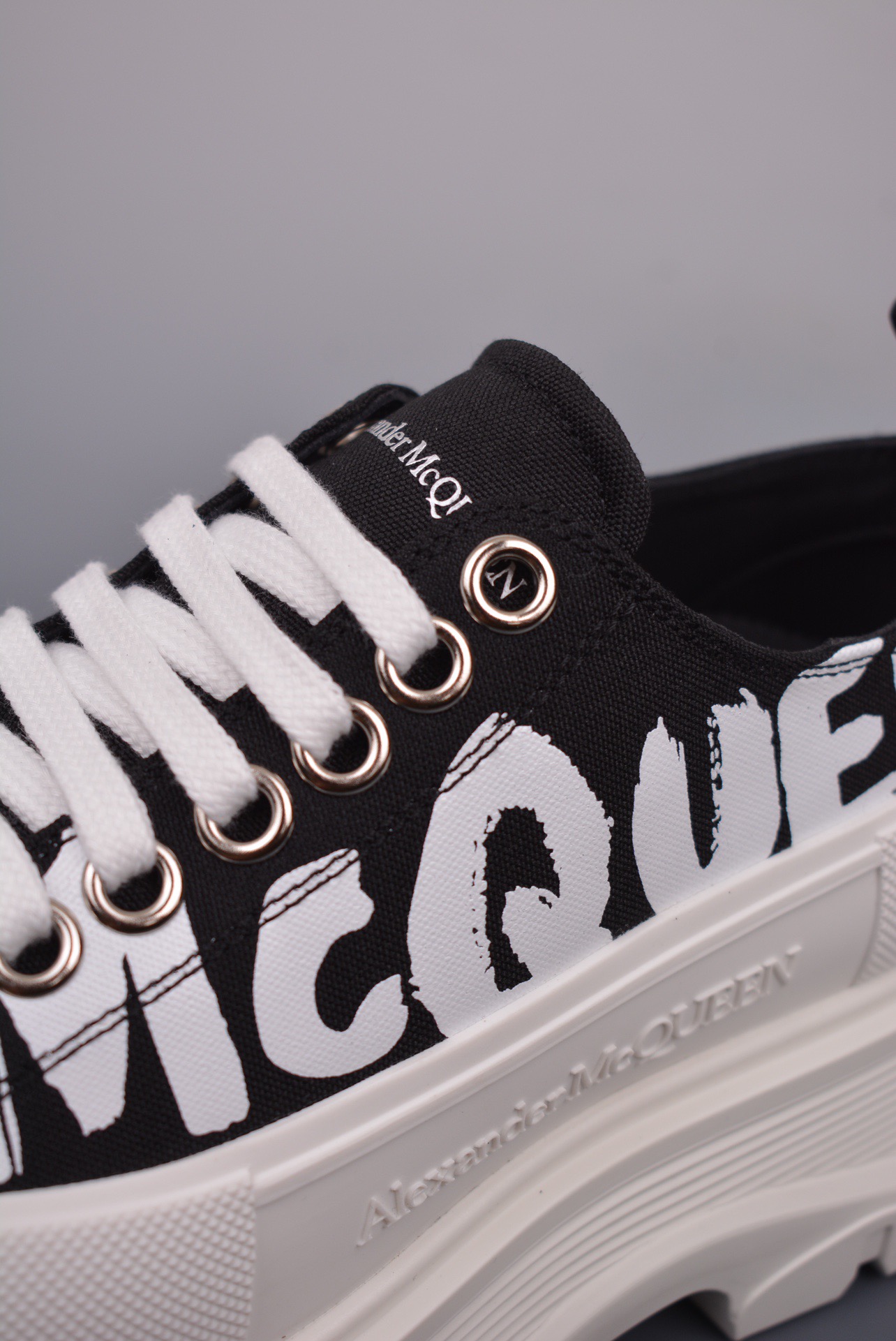 Men Women size 35-45 A*lexander M*cqueen Sneaker Top Quality 1:1