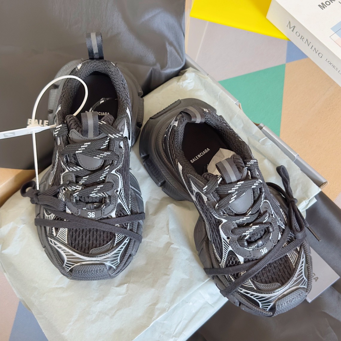 WOMEN SIZE 35-39 Men SIZE 39-45 B*alenciaga Sneaker Top quality 1:1